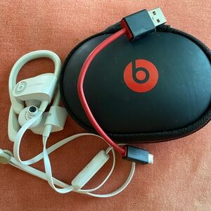 Beats earbuds